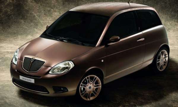 Ypsilon Versus