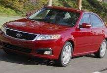 Kia оновила великий седан