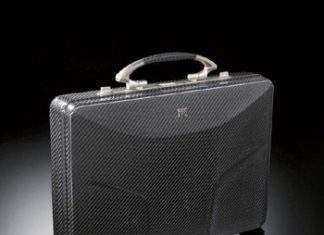 Nissan зробив карбоновий валізу