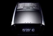 Виробник годин представив свій мобільник