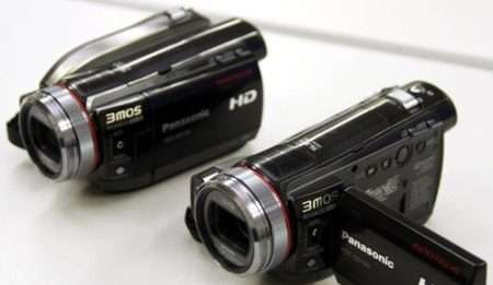 Panasonic випустила full-HD відеокамери з 3MOS