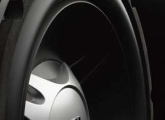 Новий низькочастотний динамік JBL GT5-12