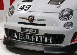 Показаний найпотужніший у світі Fiat 500