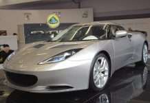 У Лос-Анджелесі представили суперкар Lotus Evora