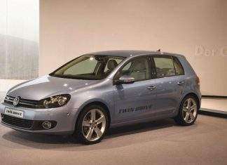 Volkswagen представив гібридний Golf TwinDrive