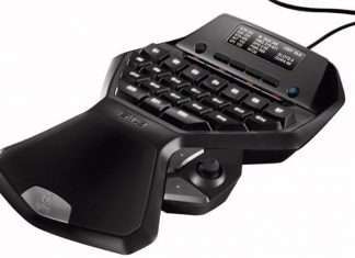 Ігрова клавіатура Logitech G13 з вбудованою памяттю і настроюваної підсвічуванням