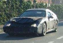 В Італії тестують загадкову Ferrari