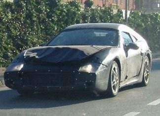 В Італії тестують загадкову Ferrari