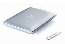 Iomega представила портативний накопичувач на 320 Гб