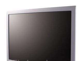 LG випустила телевізор в білому