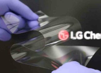 Твердий, як скло, і без складок: lg представила новий дисплей для складних смартфонів