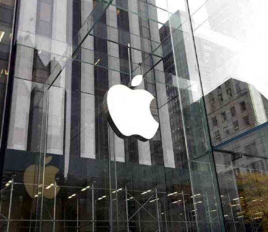 Новий рекорд: apple вже коштує більше $2.8 трильйонів