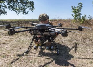 Радіо-невидимка приховує сигнал у фоновому шумі, щоб захистити пілотів безпілотників