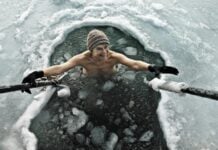 Плавання в холодній воді: як занурення в лід перебудовує мозок