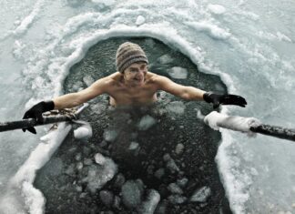 Плавання в холодній воді: як занурення в лід перебудовує мозок