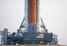 NASA SLS: як і раніше важковаговик, але вже не один