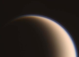 Органічний «сніг» може пояснювати походження загадкових рівнин на супутнику Сатурна – Титані