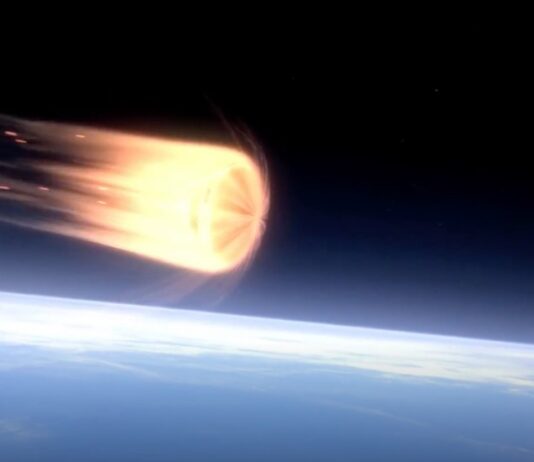 Ризикований вхід в атмосферу: NASA стурбована станом теплозахисного екрану місії Artemis II